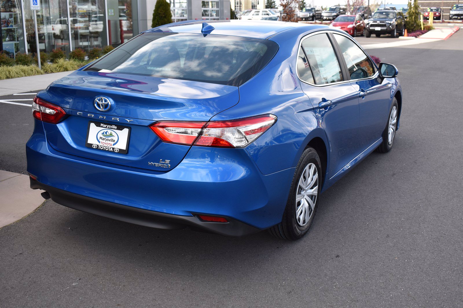 New 2020 Toyota Camry Hybrid LE FWD 4dr Car