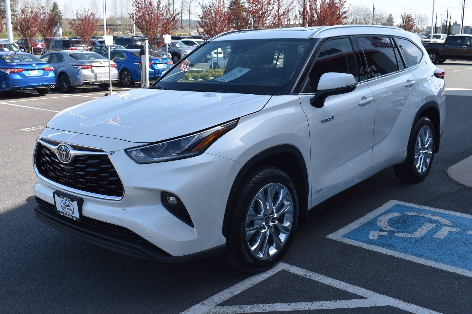 New 2020 Toyota Highlander Hybrid Limited AWD Sport Utility