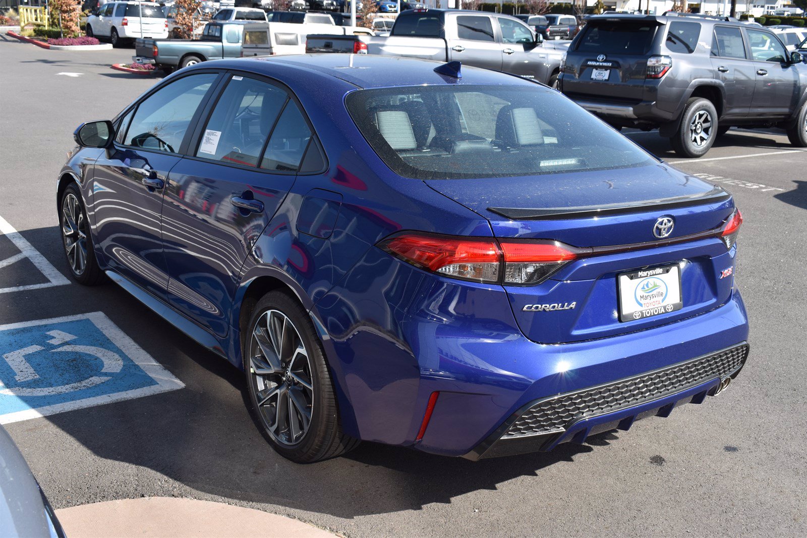 New 2020 Toyota Corolla XSE FWD 4dr Car